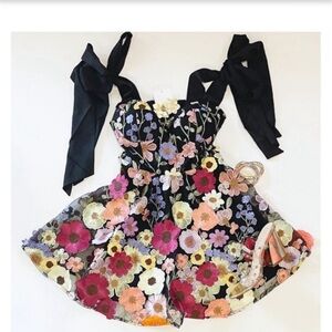 carter bustier, floral mini dress, size medium, brand buddy love
